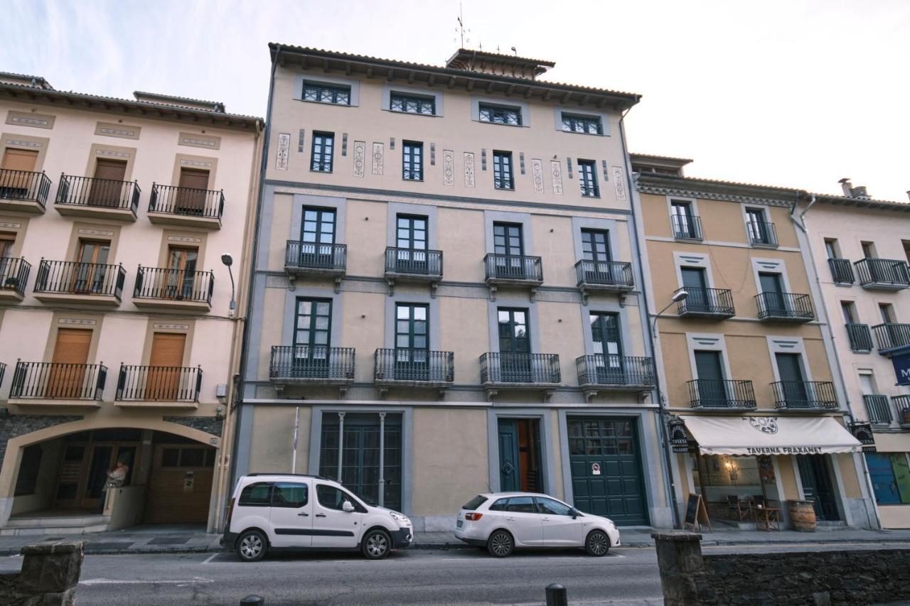 Magnolia Can Mateu, Bonito Apartamento Centrico Con Parking Camprodon Buitenkant foto